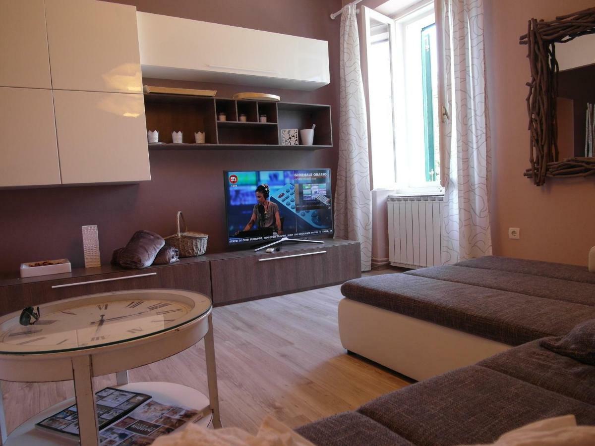 Creska IV Appartement Rijeka Buitenkant foto