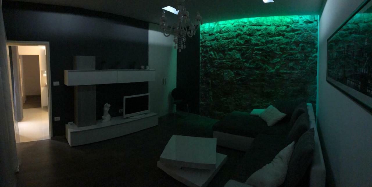 Creska IV Appartement Rijeka Buitenkant foto